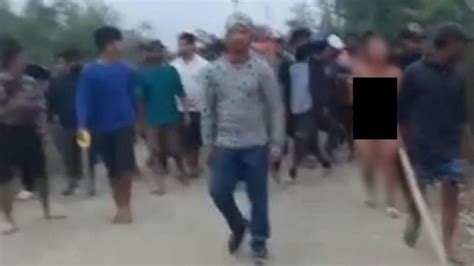 manipur girl paraded video|Manipur Women Paraded Naked Video, Manipur Violence: 1。